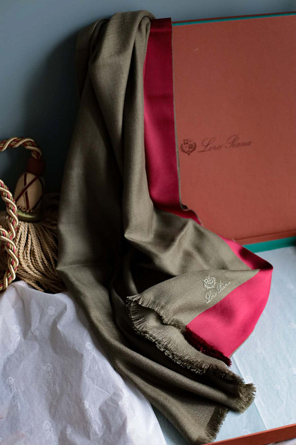 Плед Loro Piana Klee, оливковый, красный