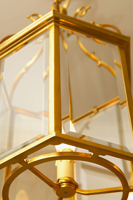 Универсальный фонарь на одну светоточку, производство "Частная Резиденция"