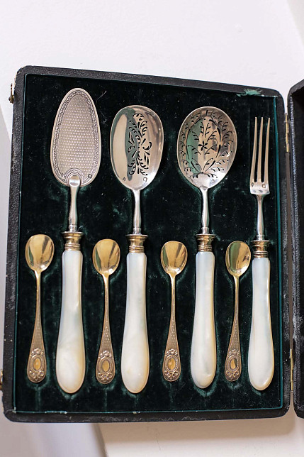 Приборы для сервировки десертов, серебро, Франция, XIX век