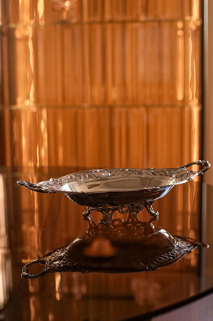 Блюдо (сухарница), серебрение, Англия, XIX век