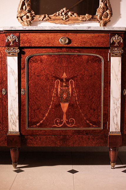 Буфет антикварный "Неоклассика", шпон капа дерева амбойна, мрамор, бронза, Франция, ок.1925 г.г.