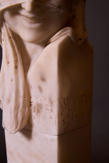 Скульптурная композиция "Дама в вуали", автор Giusto Viti, алебастр, Италия, первая половина XX века