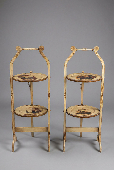 Сервировочные столики парные, крашеное дерево, Франция, первая половина XX века