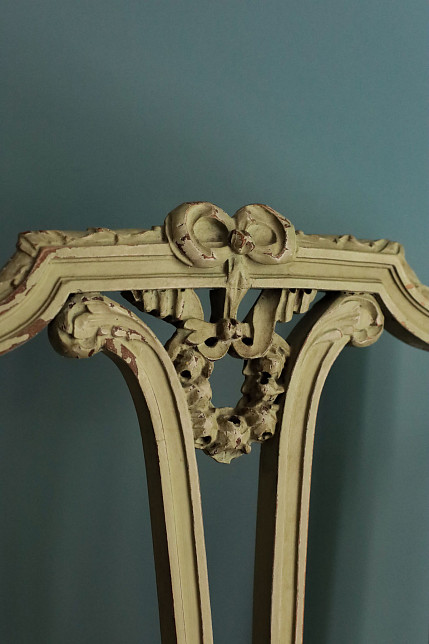 Стулья парные "Лион", фирма  Henry Bonjour & Cie, окрашенное дерево, резьба, Франция, конец XIX века